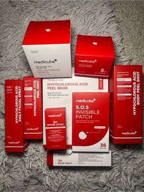 NIB Medicube 10 Piece Set Acne/Irritation Skincare Line
